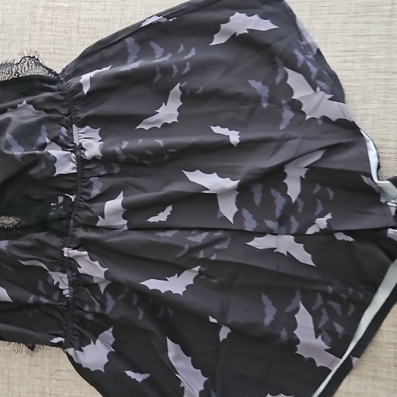 Bat Halloween Romper Pajama - Picture 5 of 7